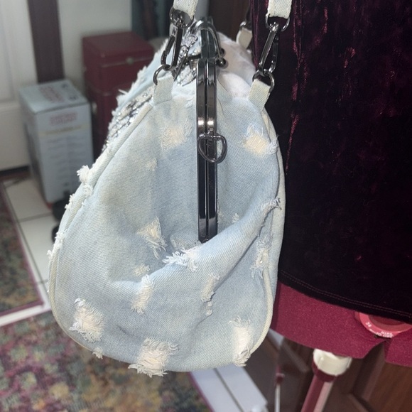 Distressed Denim shoulder bag Crossbody bag clutch rhinestone butterfly clasp - Picture 6 of 17